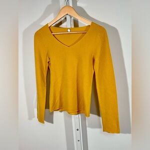 Margaret O’Leary Cashmere V-Neck Sweater Mustard Yellow XS